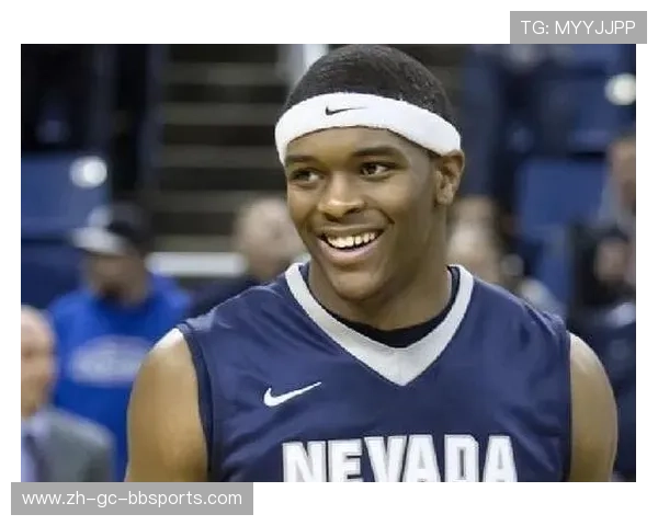 火箭队奥利弗的身高在比赛中起到了哪些优势和限制